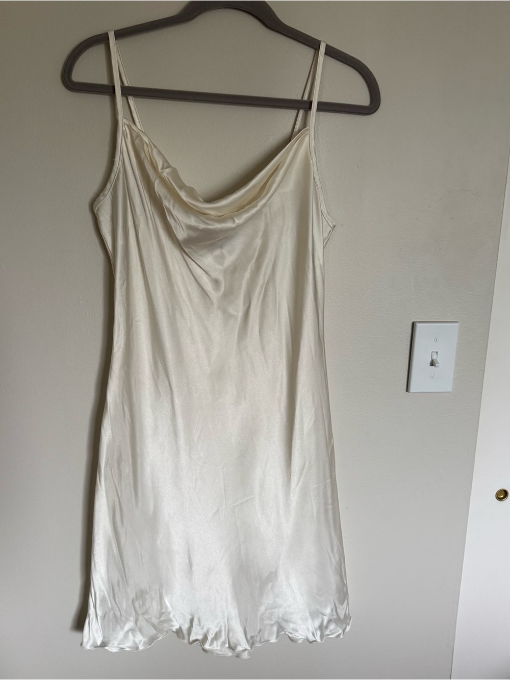 Bebe Satin Cowl Neck Slip Mini Dress Ivory Champagne Size L